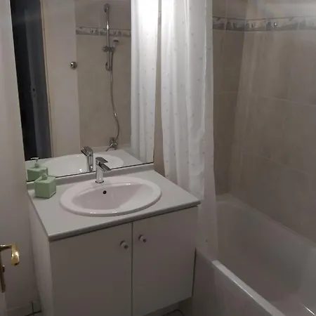 Apartmán A Poitiers, 2 Chambres, Tres Bel De 65 M2 *