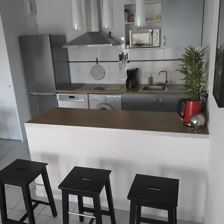 Apartment A Poitiers, 2 Chambres, Tres Bel De 65 M2 Poitiers