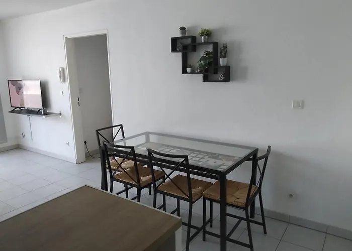 A Poitiers, 2 Chambres, Tres Bel De 65 M2