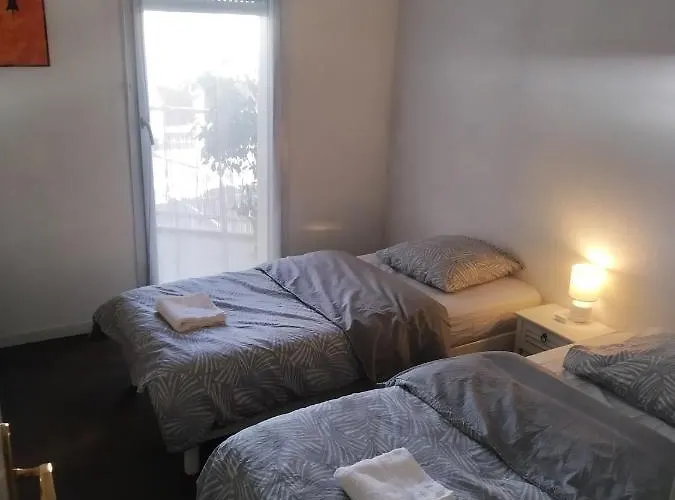 Apartment A Poitiers, 2 Chambres, Tres Bel De 65 M2