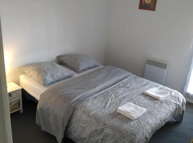 Apartment A Poitiers, 2 Chambres, Tres Bel De 65 M2 *