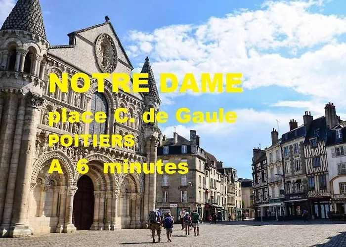 A Poitiers, 2 Chambres, Tres Bel De 65 M2 Apartment *